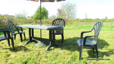 Photo of picnic table area at the Pasture